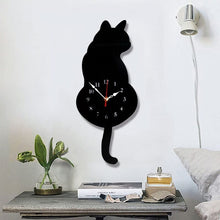 Charger l&#39;image dans la galerie, Horloge murale Chat nordique avec queue frétillante