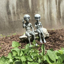 Charger l&#39;image dans la galerie, Statue de Jardin Extraterrestre
