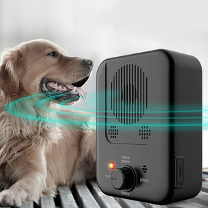 Dispositif de dressage de chiens aboyeurs à ultrasons